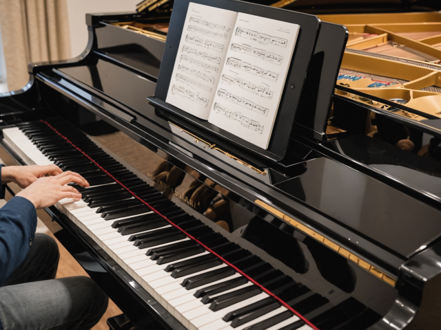 pianocafé : une approche audacieuse pour rendre l&rsquo;apprentissage du piano ludique