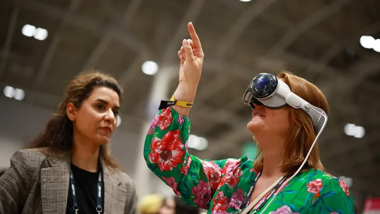 Casque de réalité virtuelle