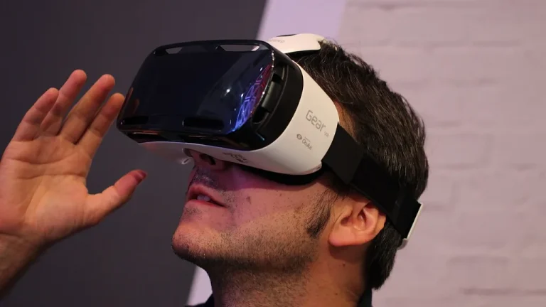 Casque de réalité virtuelle