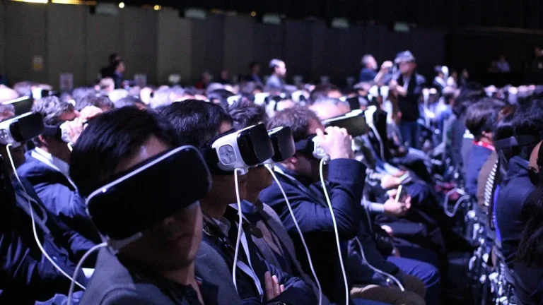 Casque de réalité virtuelle