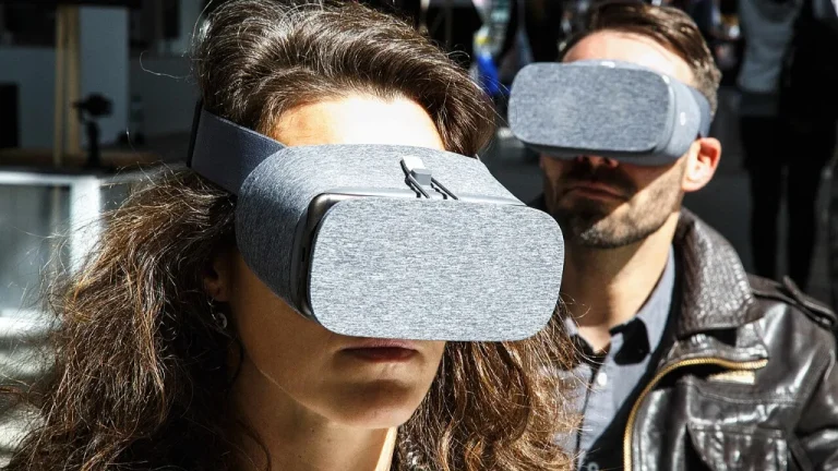Casque de réalité virtuelle