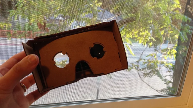 Casque de réalité virtuelle