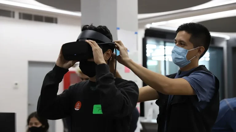 Casque de réalité virtuelle
